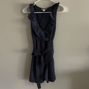 Motherhood Maternity navy sleeveless blouse. Like new condition. Size S